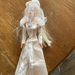 Vintage 1966 bride Barbie with veil